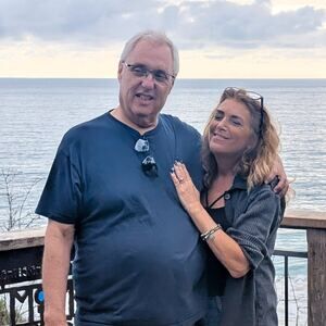 Meet your Posher, Toni